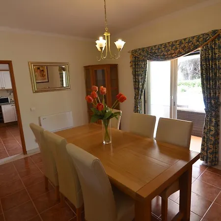 Вилла Bonita By Algarve Holidays Картейра