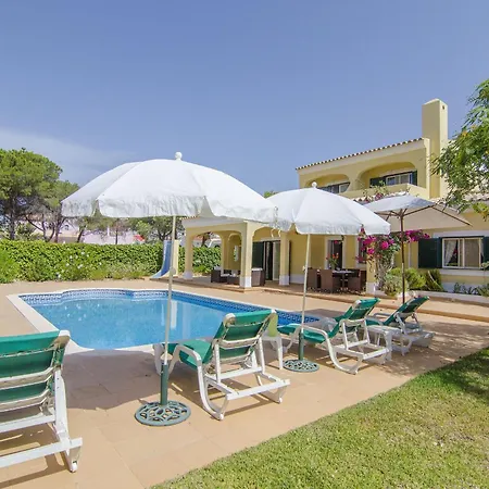 וילה Bonita By Algarve Holidays קווארטיירה