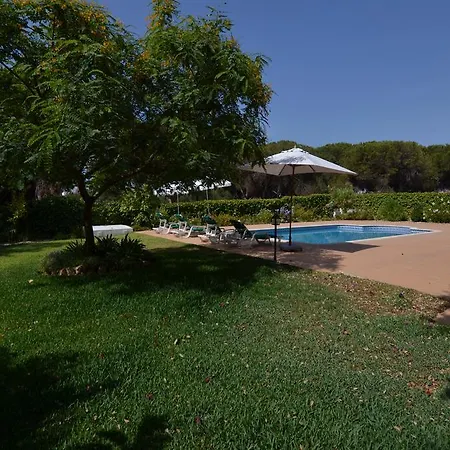וילה Bonita By Algarve Holidays קווארטיירה